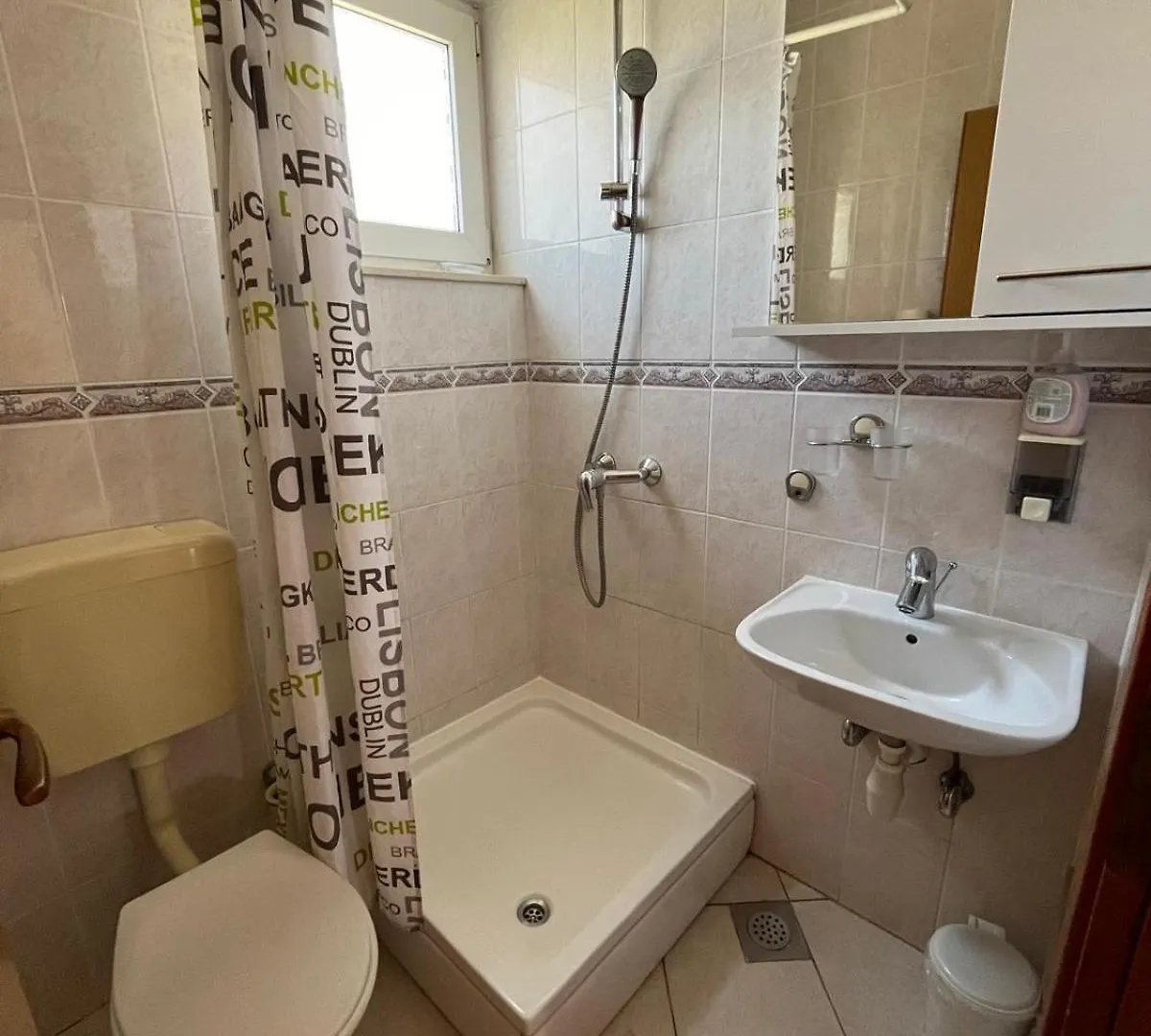 Apartmani Saldi Pakoštane 0*,  Chorwacja